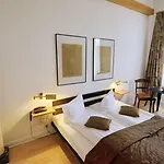 מלון Design-hotel Zur Abtei
