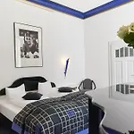 Design-hotel Zur Abtei 3* אאכן
