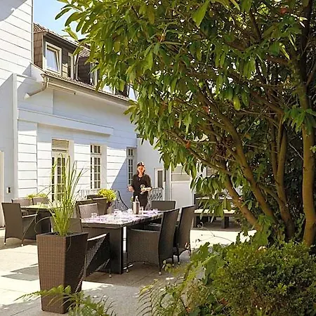 Design-hotel Zur Abtei فندق