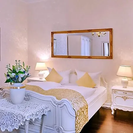 Design-hotel Zur Abtei فندق آخن